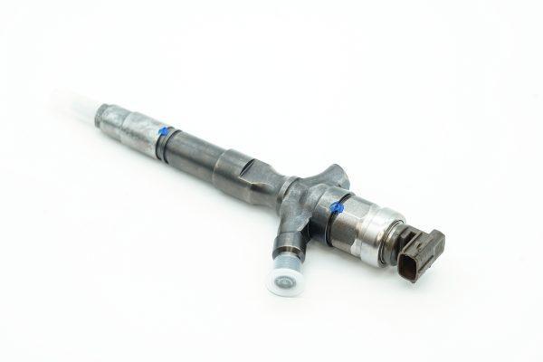 Inyector Denso 950007730